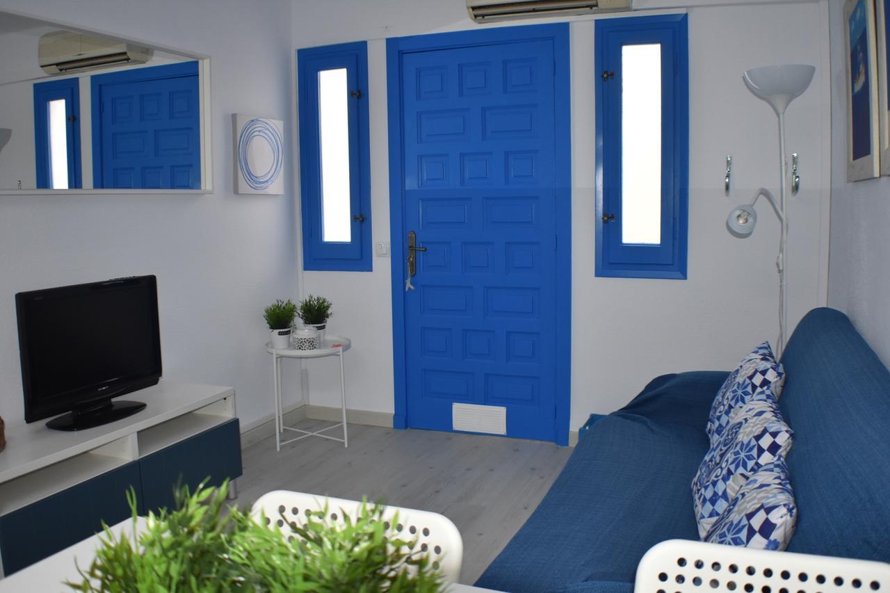 Apartament Virginia Делтебре Екстериор снимка